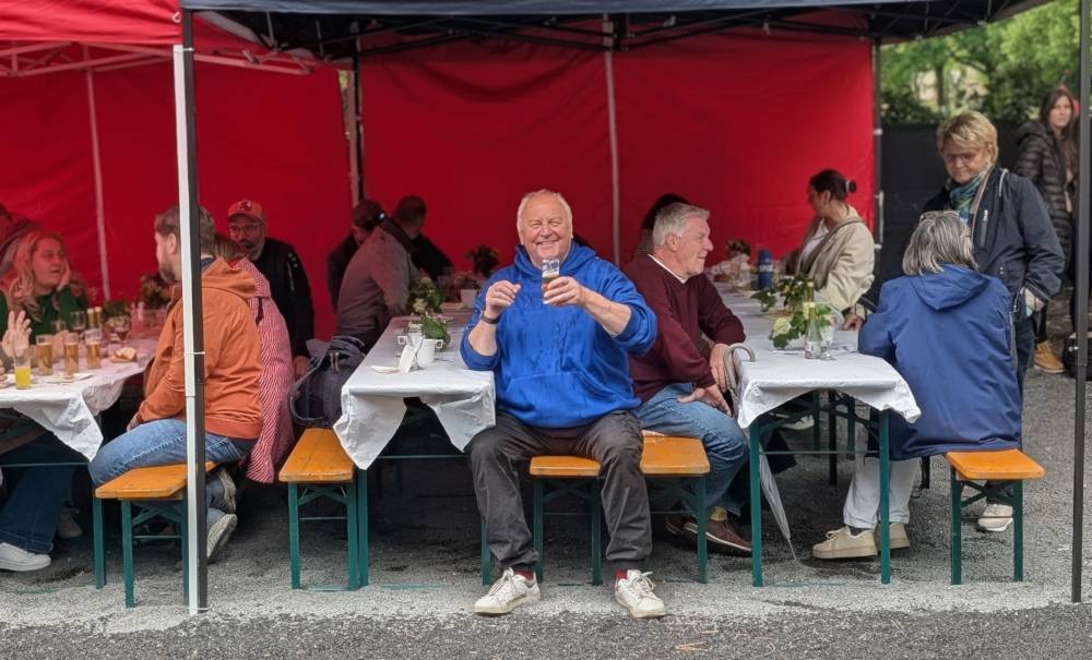 Abteilungsleiter Hartmut Kubsch mit Gästen Abteilungsleiter Hartmut Kubsch mit Gästen